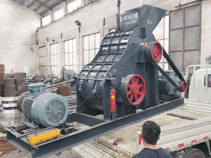 SCF800*800雙級粉碎機兩臺發往廣西南寧破碎鐵礦