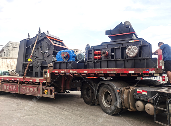 反擊式破碎機(jī)價(jià)格,反擊式破碎機(jī)廠家,反擊破碎機(jī)設(shè)備 反擊式破碎機(jī)價(jià)格,反擊式破碎機(jī)廠家,反擊破碎機(jī)設(shè)備